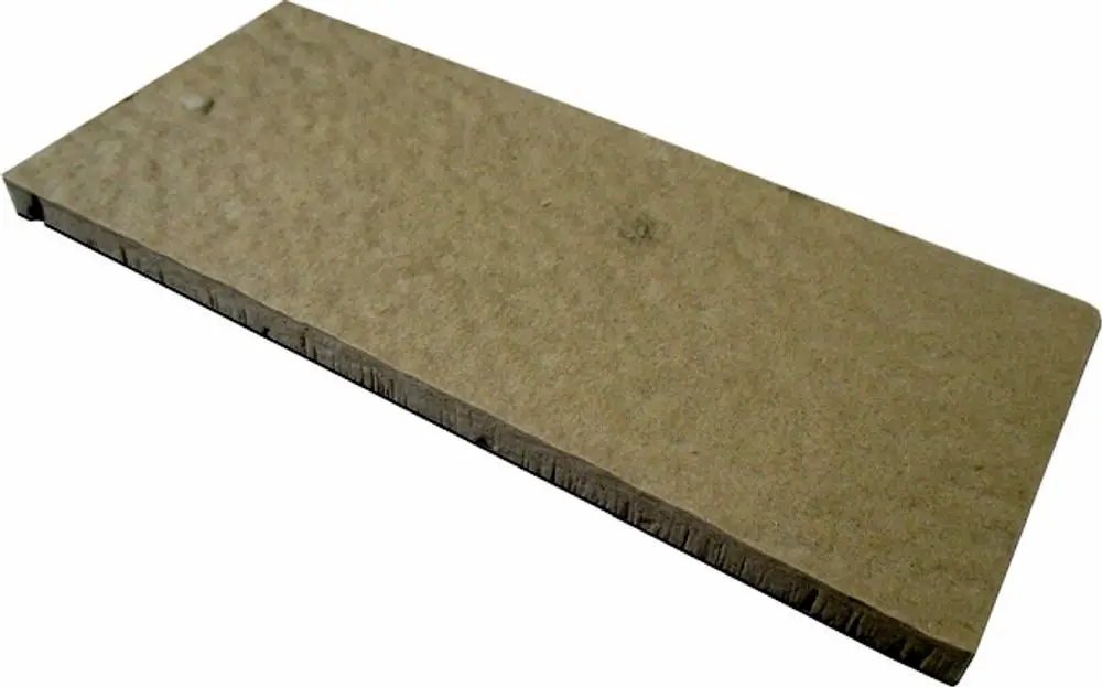 Isolierplatte in rechteckiger Form, gefertigt aus einem hellen Material, vermutlich zur Wärmeisolierung, möglicherweise von der Marke Wolf.